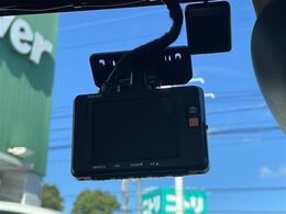ガリバーグループでは主要メーカー、主要車種をお取り扱いしております。全国約460店舗の在庫の中からお客様にピッタリの一台をご提案します。