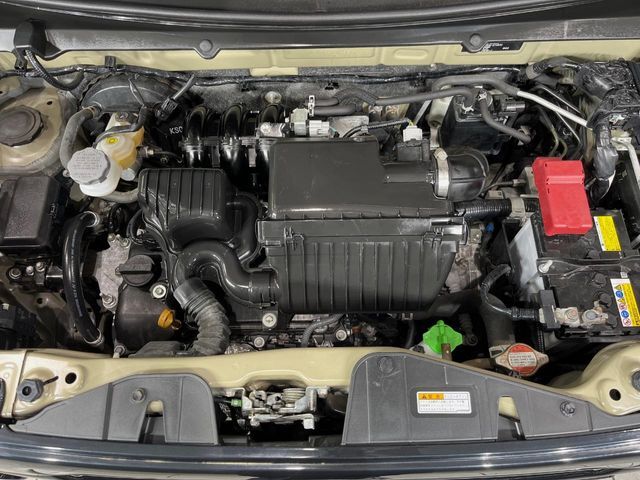 親切・丁寧な専門メカニックスタッフが応対！・車検・点検整備・事故等の修理などアフターサービスも安心。お車のカスタマイズもネクステージのサービススタッフまでご相談ください！