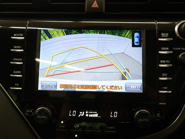 【バックカメラ】駐車時に後方がリアルタイム映像で確認できます。大型商業施設や立体駐車場での駐車時や、夜間のバック時に大活躍！運転スキルに関わらず、今や必須となった装備のひとつです！