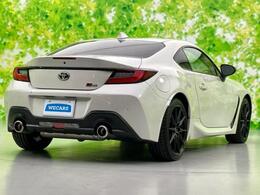 【WECARS】豊富な在庫を大画面モニターで検索可能！オプション装備や内装、タイヤの状態など細部まで御覧頂けます♪詳細はお気軽にスタッフまでお問合せ下さい。