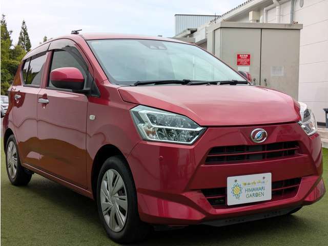 軽自動車から外車まで選び抜かれたお薦め車両を展示中