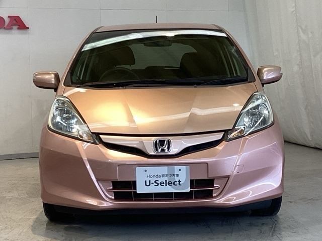 【Honda認定中古車 U-Select】　エンジン、オーディオやカーナビ(社外品は除く）に至るまで保証をお付け致します。全国のホンダディーラーで保証と整備が受けられます。