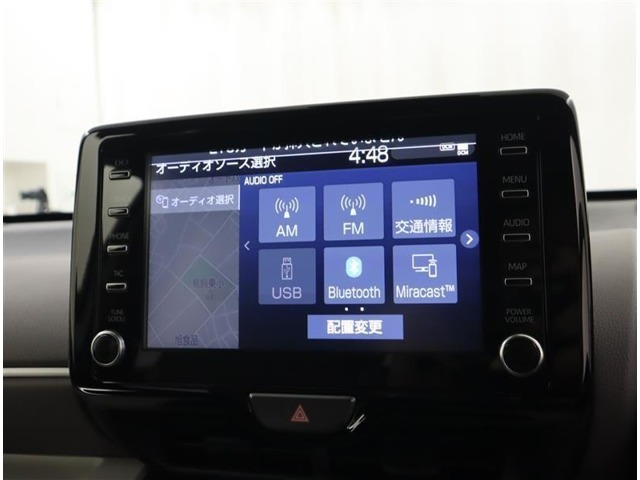 AM/FM視聴、スマートフォン接続でお好きな映像や音楽を楽しむことも可能です。※対応機種については別途ご確認ください