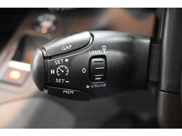 掲載中の車両は売約となる可能性がございます！在庫状況・商談状況をお伝えさせていただきますので、先ずはお気軽にお問い合わせ下さいませ。　【電話番号】044-750-0018