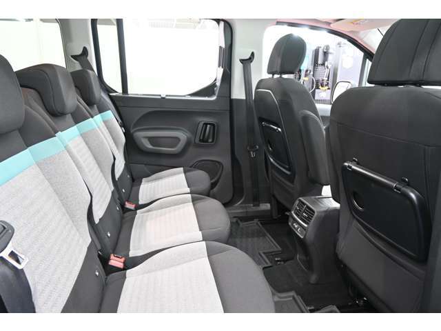 車検、板金修理、コーティング、各種アフターパーツお取り付け、カスタマイズのご相談も承っております！お気軽にお申し付けください。