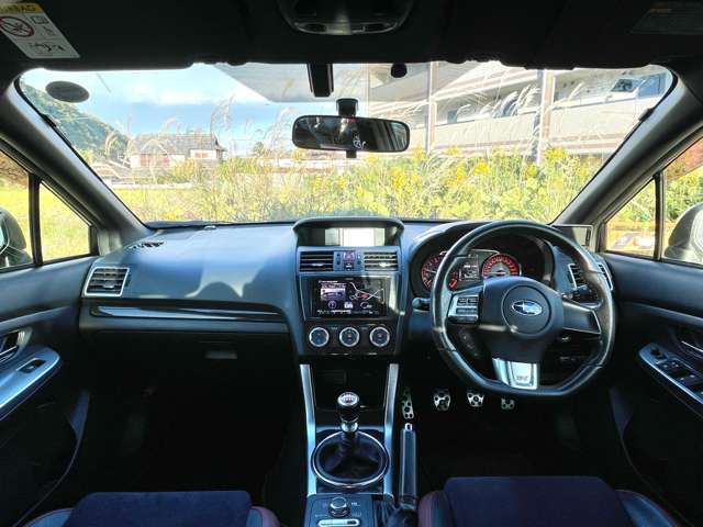 ★返品保証サービス★条件を満たした車両につきましては返品保証の対象となります。故障が不安、イメージと違った、急遽転勤で車が不要になった等々納車後50日以内のお手続きで返品可能！詳しくはスタッフまで！