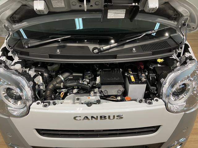 ボディがきれいでもエンジンルームが真っ黒では幻滅してしまいますよね。エンジンルームはピカピカに清掃済み！！きれいな車で大満足！