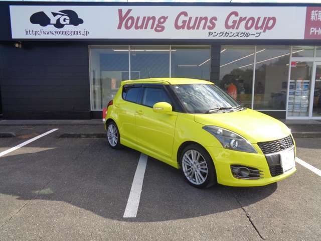 展示車についてのご質問や見積り、メール、電話での対応しております、お気軽にお申し付けください！