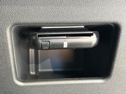 【ETC】高速道路の料金所をストレスなく通過！話題のスポットやサービスエリアに多い「スマートIC」利用時は必須のアイテムです。当店でセットアップを実施、ご納車当日からすぐにご利用いただけます！