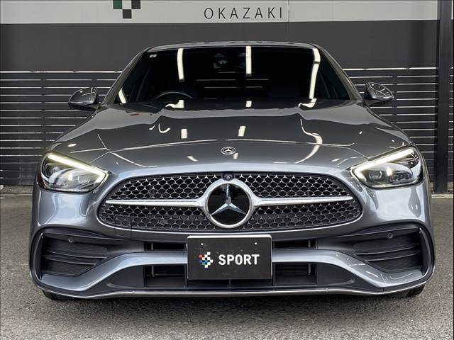 弊社は中古車から新車・登録済未使用車まで幅広く取り扱いしております。グッドスピードではグループ総在庫3000台以上を常時展示しており、品質に拘った車両を展示しております。