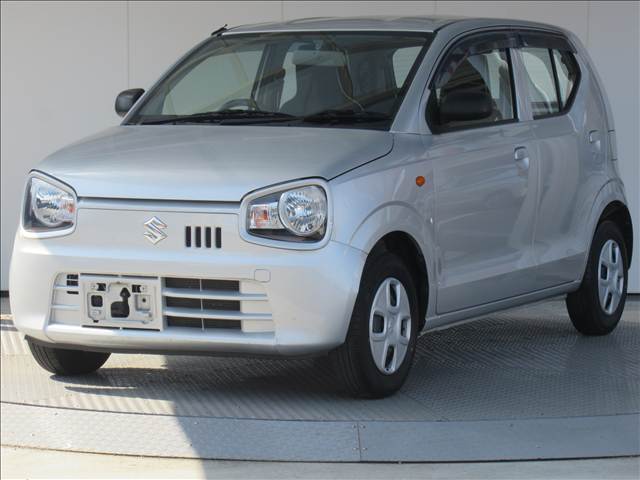 弊社ではボディコーティングも行っていますので施工をお勧めいたします。光沢・ツヤは出ますし、ボディの保護にもつながります。