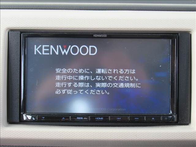 【SDナビ】ナビ付車両。目的地までスムーズに案内してくれます。もちろんお好みのナビに変更も可能ですのでご相談ください。