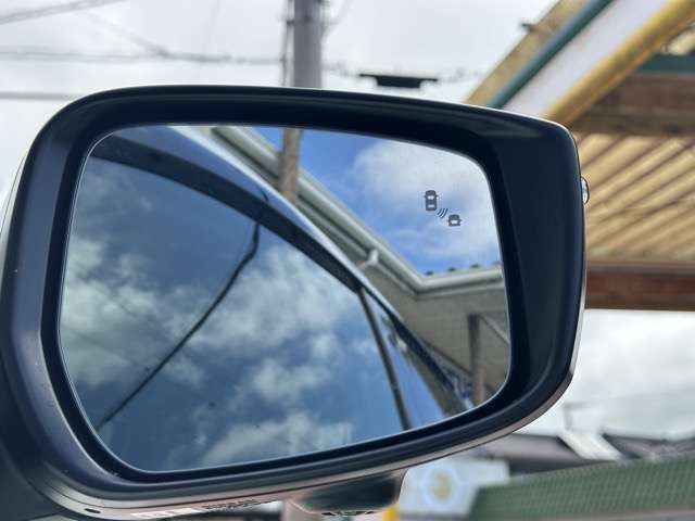 ★納車前に、専属のクリーニングスタッフが、ピッカピカにクリーニングして納車いたします！もちろん、ピッカピカの状態でお渡しするクリーニング費用も支払総額に含まれています！