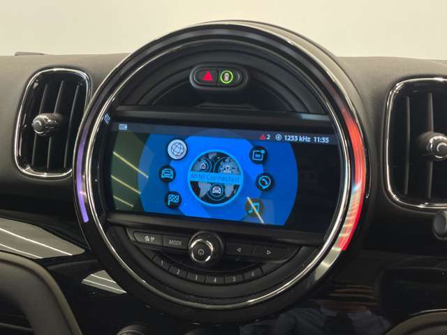 【五感で較べる】のコンセプトのもと、全車試乗（一部対象外）も可能となっております。お気軽にスタッフにお尋ね下さい！！