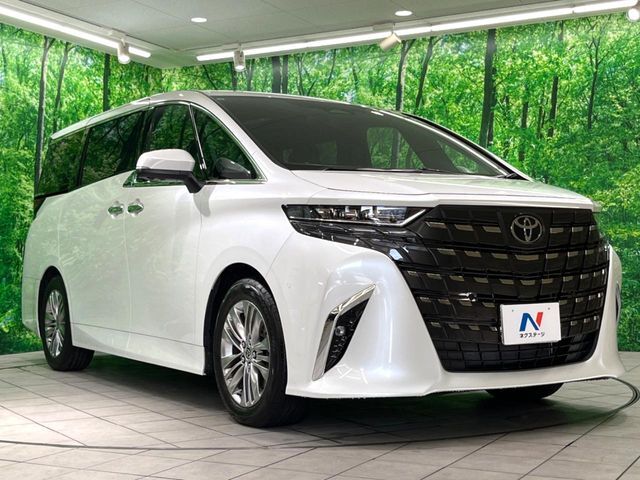 大好評のボディコーティング「弾スプラッシュコート」もご納車までに施工可能。通常のガラスコートと異なる、耐久年数6年の無機質ガラスコーティングが、ボディをキレイな状態に保ってくれます。