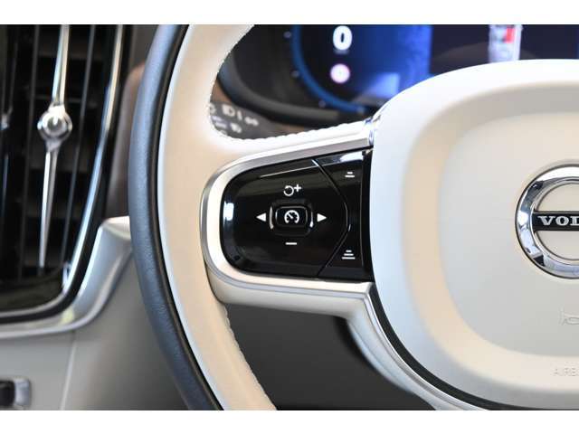 詳細お問い合わせは、VOLVO　CAR 姫路まで。079-292-5481