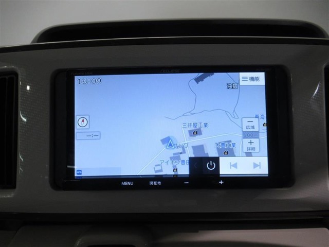 イクリプス社製の社外ナビです