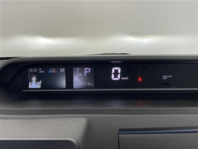 【スピードメーター】メーターがシンプルで見やすく運転しやすいですね！