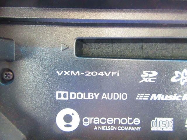 ナビの型式はVXM-204VFiになります。