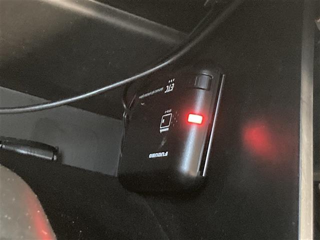 【　ETC　】今やカーライフにおける重要性はナビにも匹敵するのではないでしょうか？セットアップを行うことで利用可能になります！