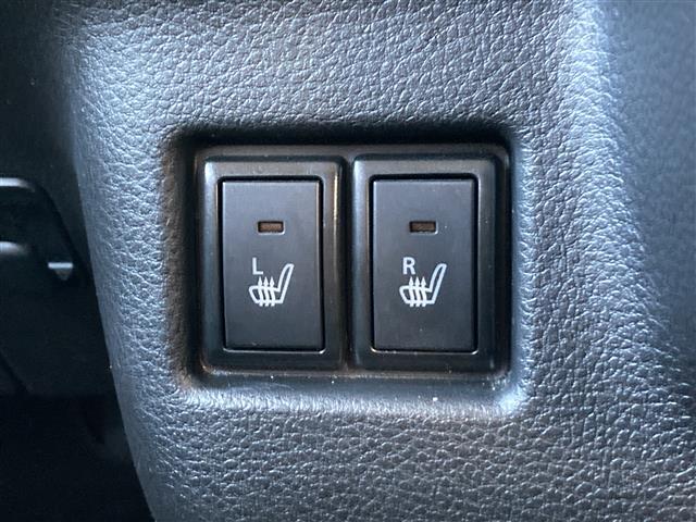 【　シートヒーター　】冬場のお供に。暖かいシートは女性には嬉しい機能ですね♪