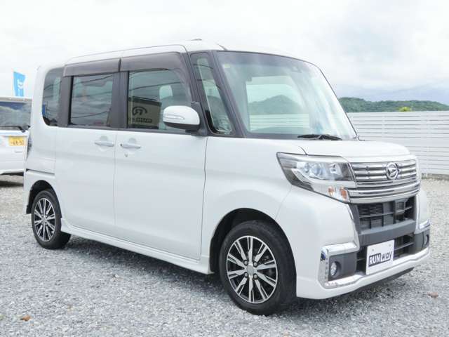 認定指定工場にて整備点検後の納車とさせて頂いております。交換部品が出る場合でも費用は一切頂きません！（部品代・作業工賃　共に無料）　ご安心してお乗り頂けます。