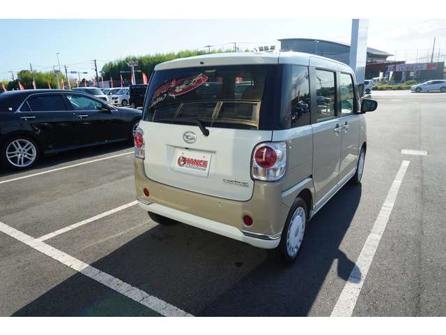人気車種随時取り揃えております。是非お気軽にご来店ください。