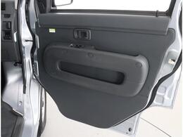 傷や凹み等、現状での販売です。現車確認をお願い致します。お車の詳しい状態につきましては、桐生店まで、お気軽にお問い合わせください。 0277ー52ー0175