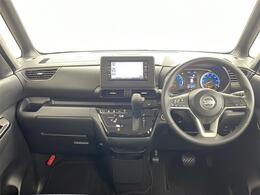 【インパネ全体】全方位で視界が広く、高い目線で運転もしやすいです！