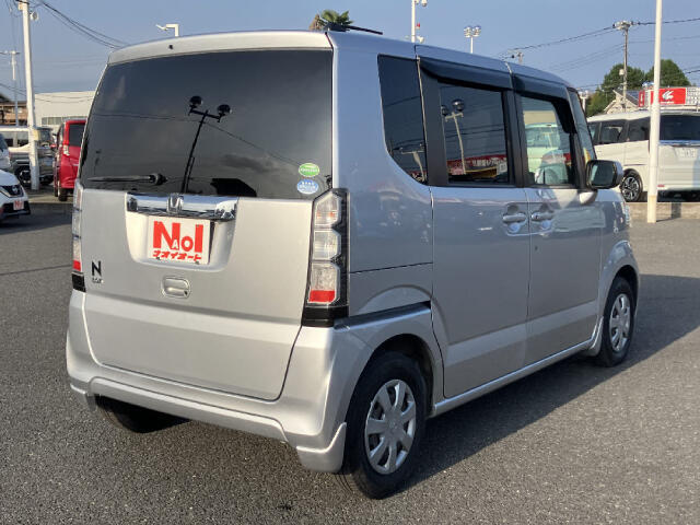 ★お住まいの近くのナオイオート店舗にて、ご依頼頂ければ、ご覧いただけます！