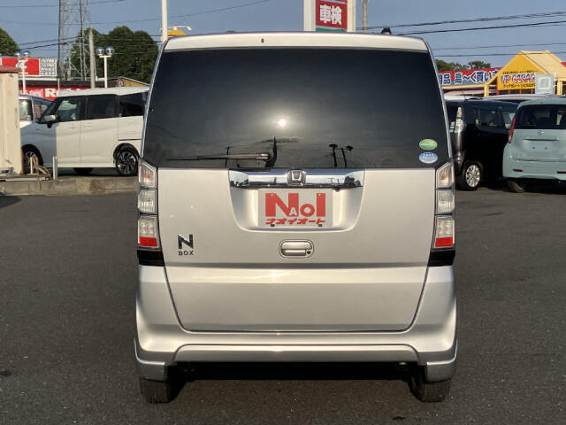 ★お住まいの近くのナオイオート店舗にて、ご依頼頂ければ、ご覧いただけます！