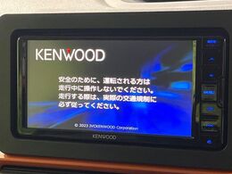 【ナビゲーション】目的地までしっかり案内してくれる使いやすいナビ。Bluetooth接続すればお持ちのスマホやMP3プレイヤーの音楽を再生可能！毎日の運転がさらに楽しくなります！！