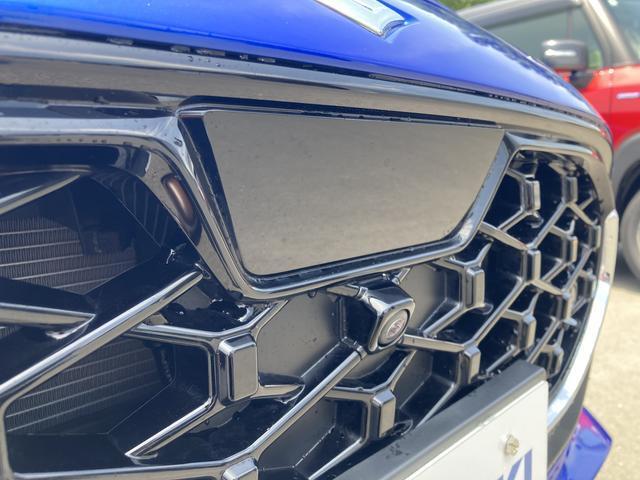 ネット画像だけではお車の状態を把握するのは難しいですよね？お車の状態やお見積り等は営業スタッフまでお気軽にお問合せ下さい。