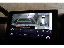 真上からの視点で車を見ることが出来る全方位カメラ機能付き！