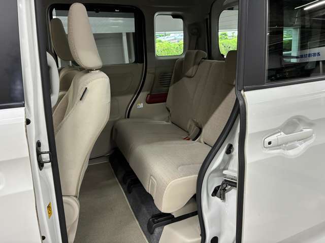 スタッフの平均年齢も若く、元気なスタッフが多いのが特徴の会社です♪軽自動車に関する知識も多いのでご安心ください♪