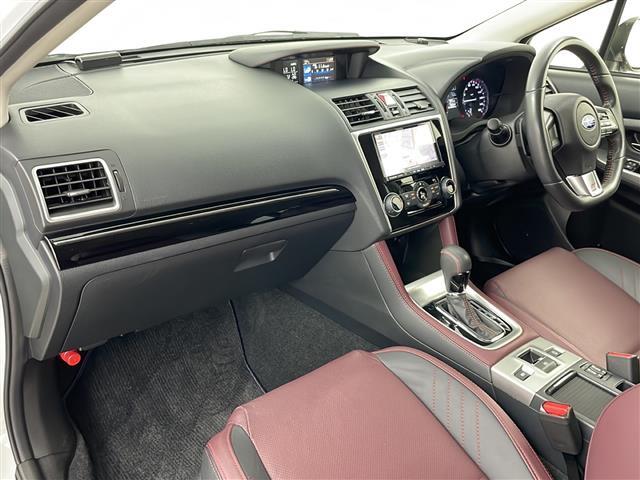 【インパネ全体】全方位で視界が広く、高い目線で運転もしやすいです！