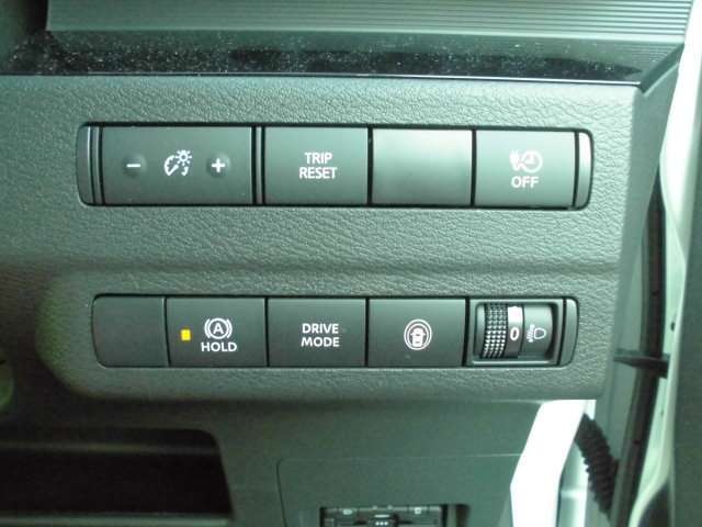 中古車は現品限りの早い者勝ちなので、気になるおクルマはまずはお問い合わせ下さい(^ー^)