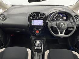 【インパネ全体】全方位で視界が広く、高い目線で運転もしやすいです！