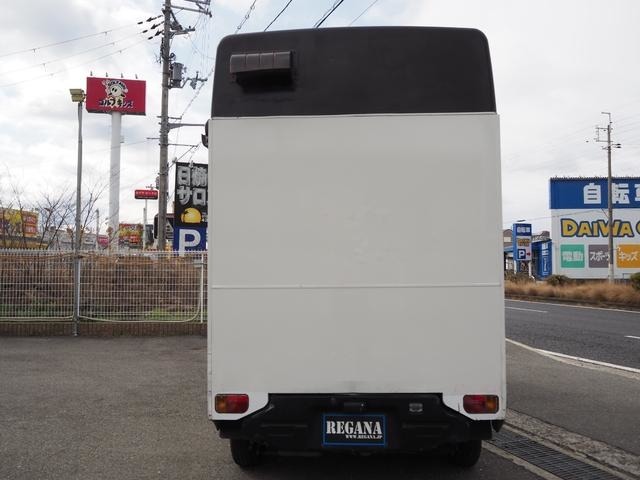 8NO普通車登録　キッチンカー　移動販売　換気扇　二層シンク　排水タンク　サイドオーニング　外部電源　冷蔵庫　100Vコンセント　デコデコ　収納BOX