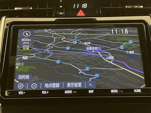 【ナビゲーション】いまや必須装備のナビゲーションを搭載！知らない場所でも目的地までしっかり案内してくれます。オーディオ機能も充実！キャンプや旅行はもちろん通勤や普段のドライブも楽しめます！
