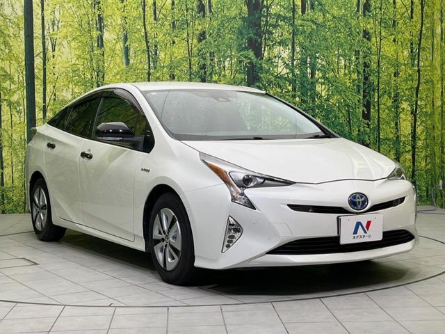 大好評のボディコーティング「弾スプラッシュコート」もご納車までに施工可能。通常のガラスコートと異なる、耐久年数6年の無機質ガラスコーティングが、ボディをキレイな状態に保ってくれます。