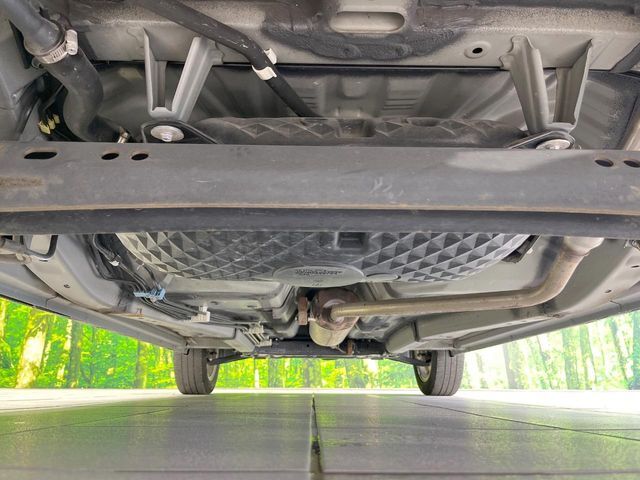 下回りがきれいなうちに、防錆加工の施工がオススメ。降雪地域はもちろん、沿岸部にお住いの方や、趣味でマリン・ウィンタースポーツをされる方にご好評いただいております。