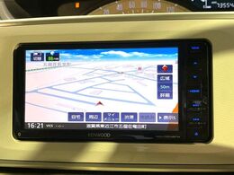 【ナビゲーション】目的地までしっかり案内してくれる使いやすいナビ。Bluetooth接続すればお持ちのスマホやMP3プレイヤーの音楽を再生可能！毎日の運転がさらに楽しくなります！！