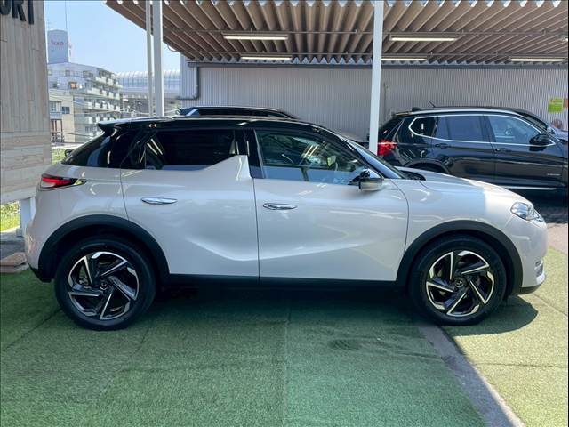 GOOD　SPEED自慢のスーパーガラスコーティングは見違えるほどの輝きを放ち、納車後のメンテナンスも楽々！折角購入頂く新しい車。コーティング施工なしなんて勿体無いですよ！