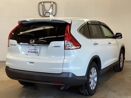 Honda認定中古車 U-Selectは3つの安心をお約束します。　1　Hondaのプロが整備した安心。 2　第三者機関がチェックした安心。　3　購入後もHondaが保証する安心。