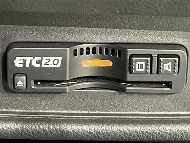 ◆【ETC】有料道路を利用する際に料金所で停止することなく通過できる、ETC車載器（ノンストップ自動料金収受システム機器）が装備されています。セットアップを行うことで利用可能になります。