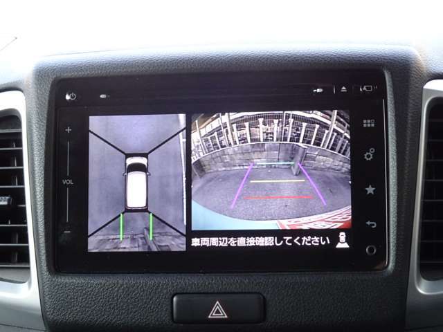 【全周囲カメラ】カラーで後方、車両周囲の映像を映してくれます☆障害物や車庫入れの際の確認もとれて安心ですね♪