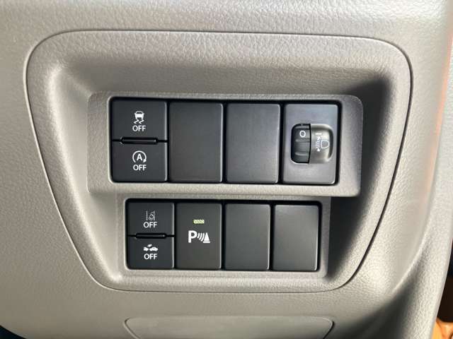 横滑り防止・アイドリングストップ・脱線防止・衝突軽減ブレーキ・障害物センサー