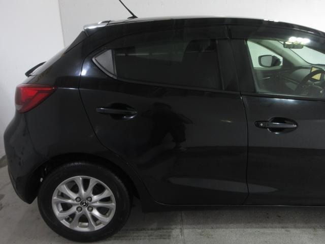 ☆100％自然分解する専用洗剤で内装を徹底的にクリーニングします☆