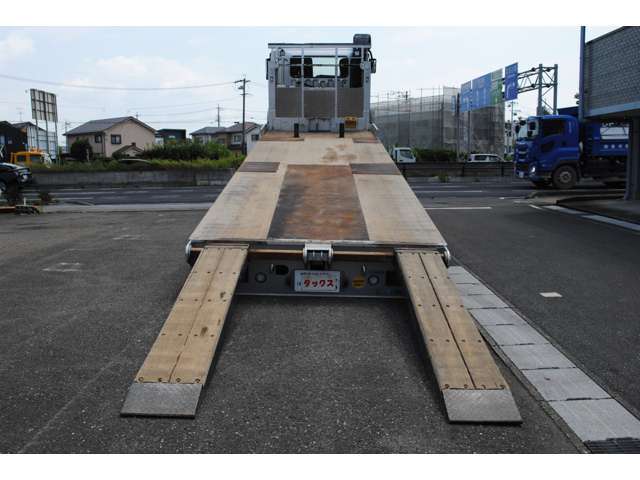 ◆取扱車輌タイプ◆セルフローダー、キャリアカー、ボトルカー、吸引車、散水車、アームロール、フックロール、ヒアブ、ミキサー車、積載車、鉄道コンテナ、トラクタヘッド、特種トレーラー、セミトレーラー、